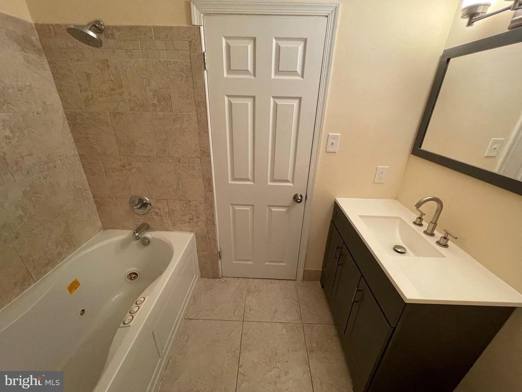 802 Salem Court - Photo 15