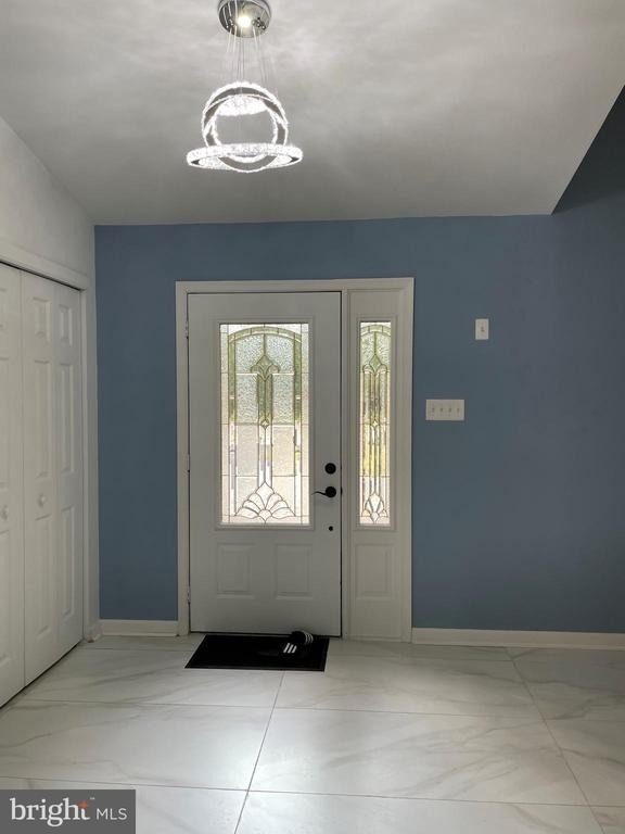 802 Salem Court - Photo 5