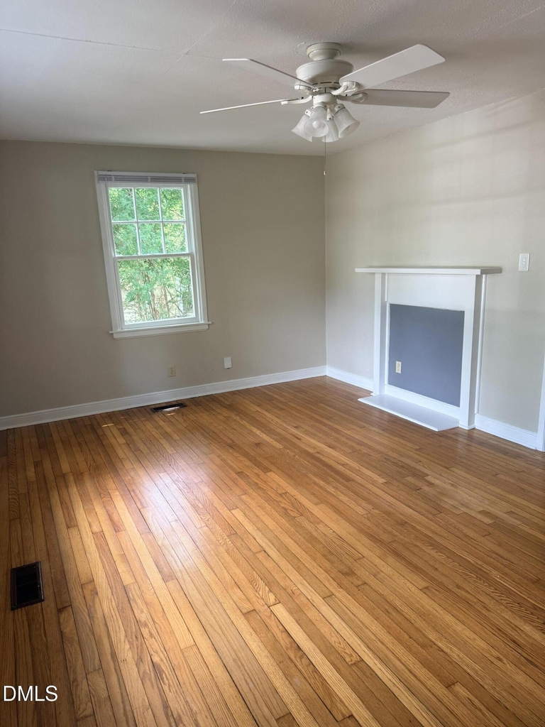 502 Frank Street - Photo 13