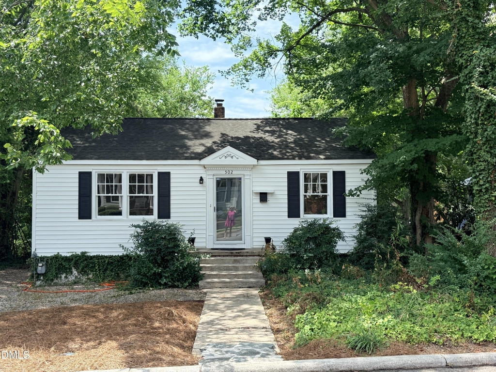 502 Frank Street - Photo 18