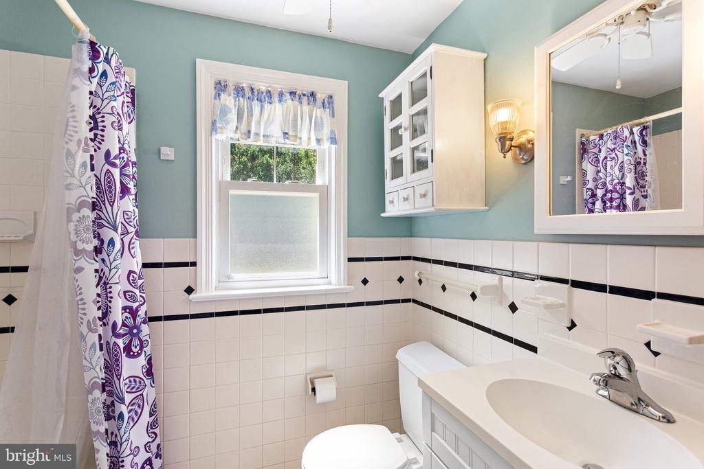 112 Cambridge Avenue - Photo 4