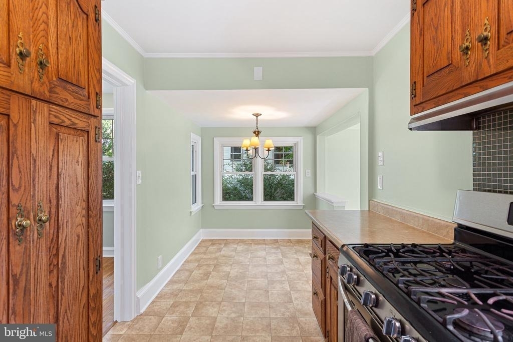 112 Cambridge Avenue - Photo 5