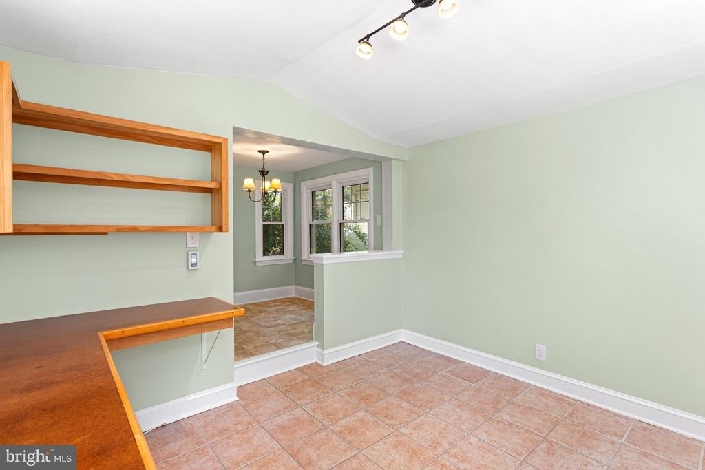 112 Cambridge Avenue - Photo 8