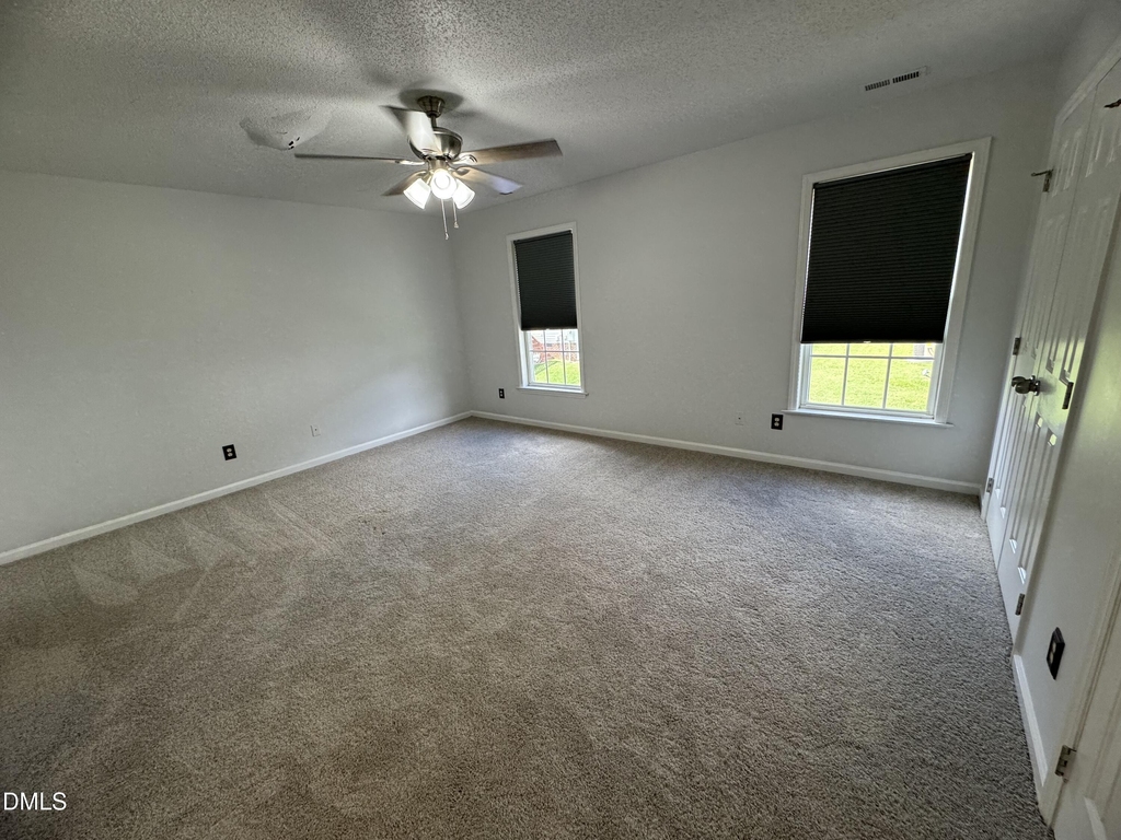 4804 Tanglewood Oaks Street - Photo 7