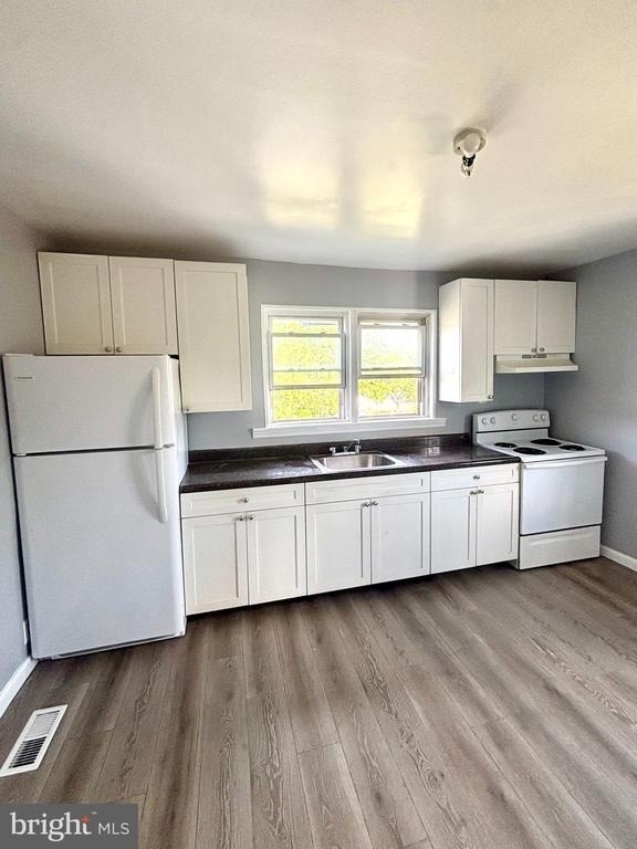 182 Haddon Avenue - Photo 2