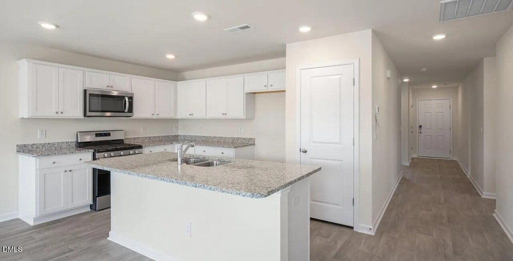 216 Olive Branch Street - Photo 4