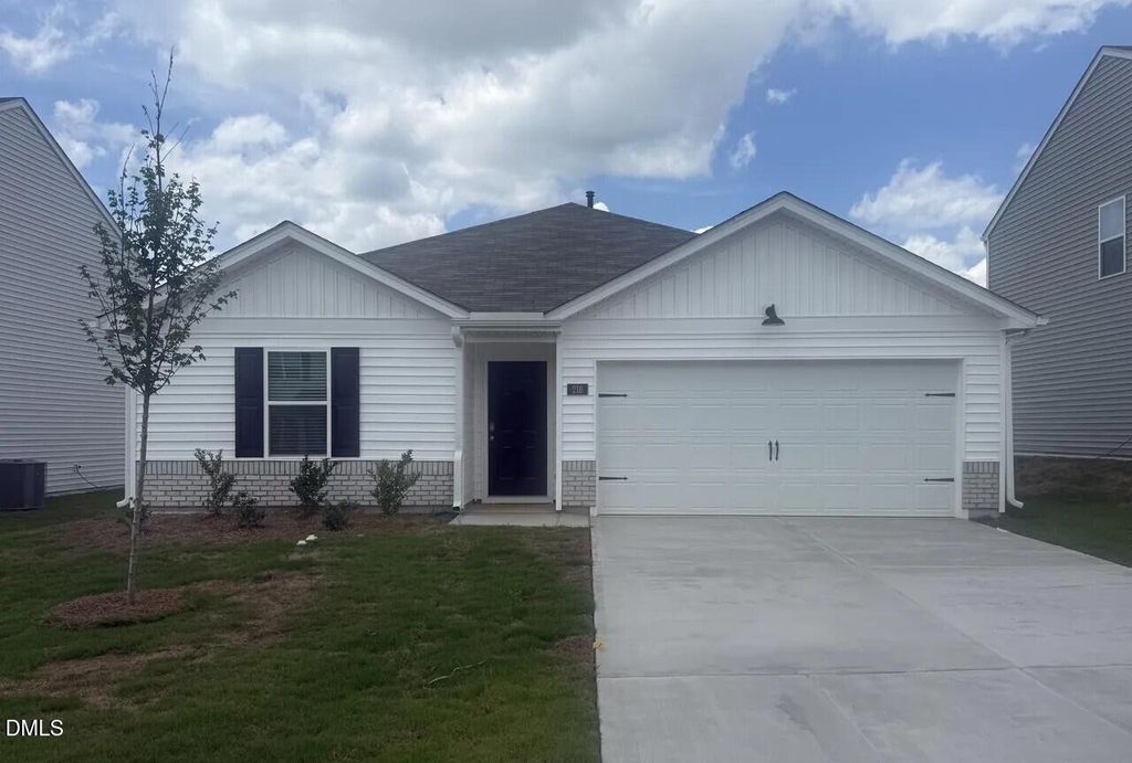 216 Olive Branch Street - Photo 0