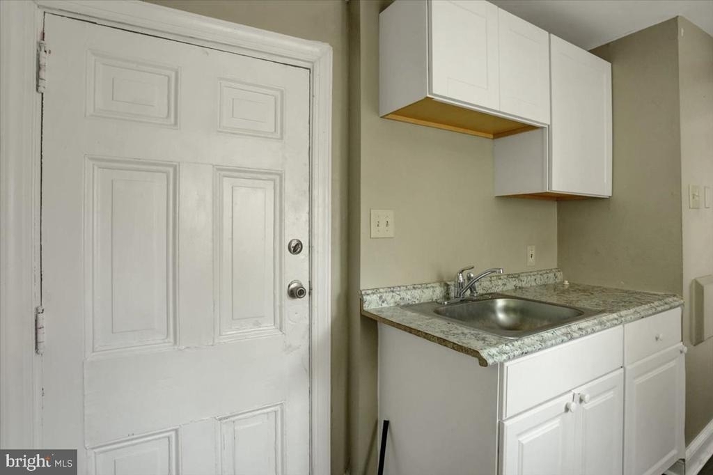 217 S Prospect Street - Photo 8