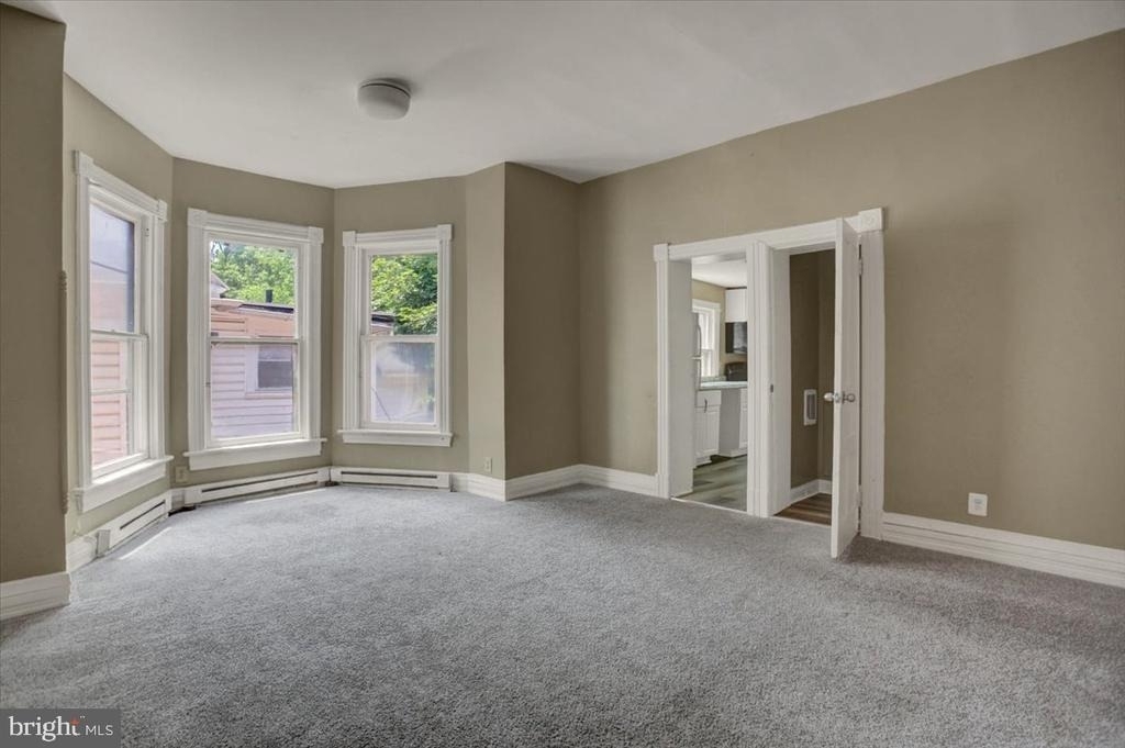 217 S Prospect Street - Photo 3