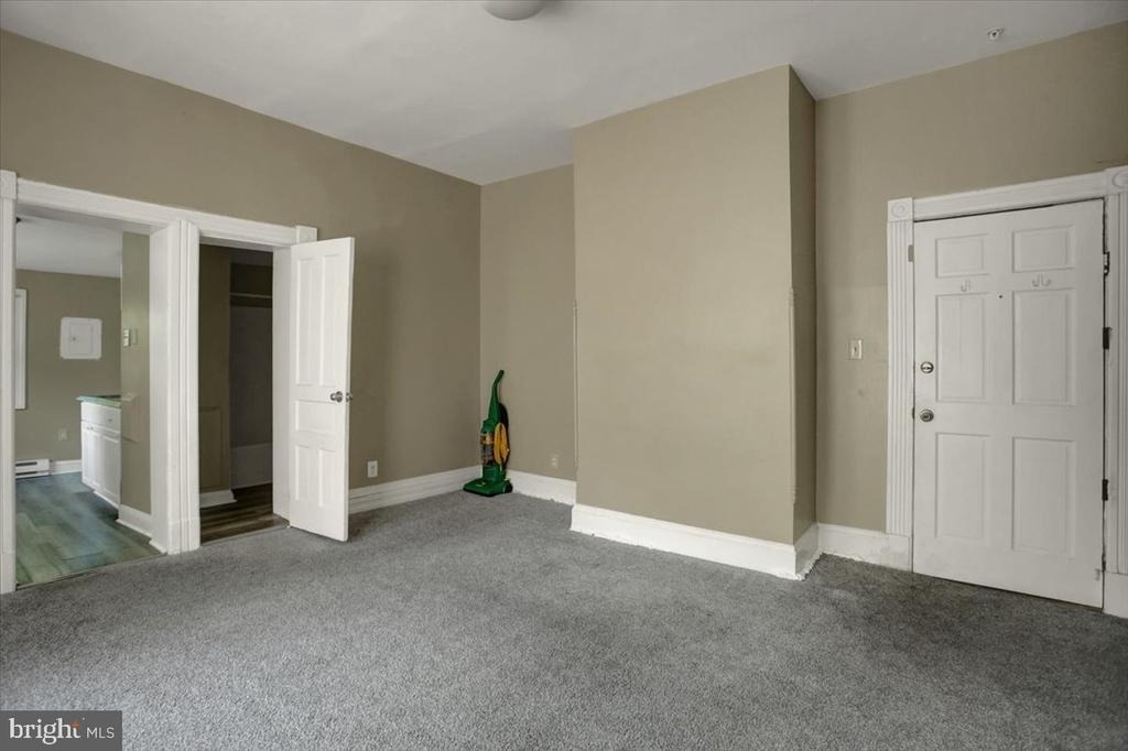 217 S Prospect Street - Photo 4