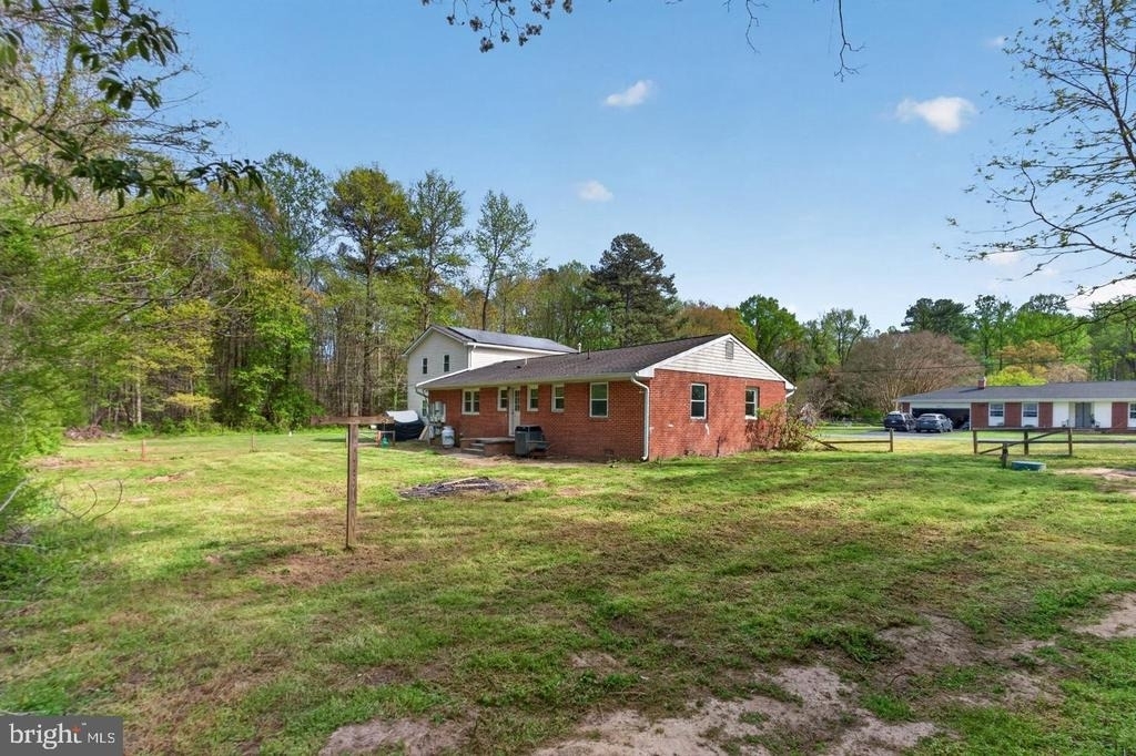 45278 Cove Manor Road - Photo 4
