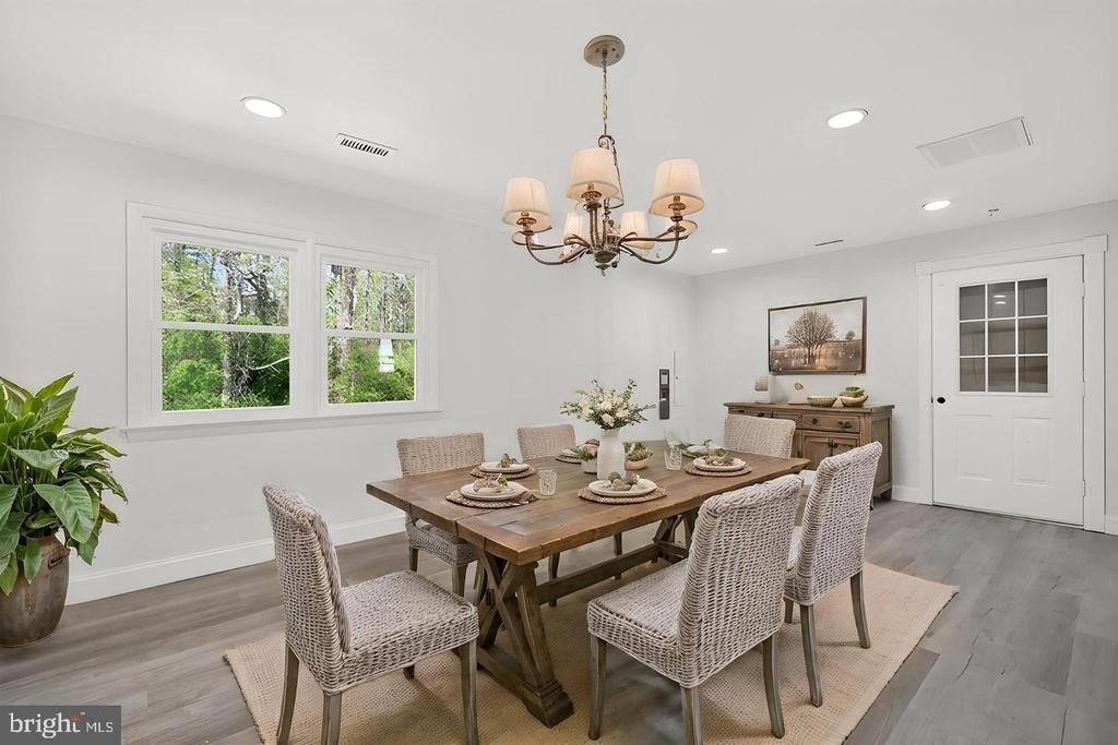 45278 Cove Manor Road - Photo 9
