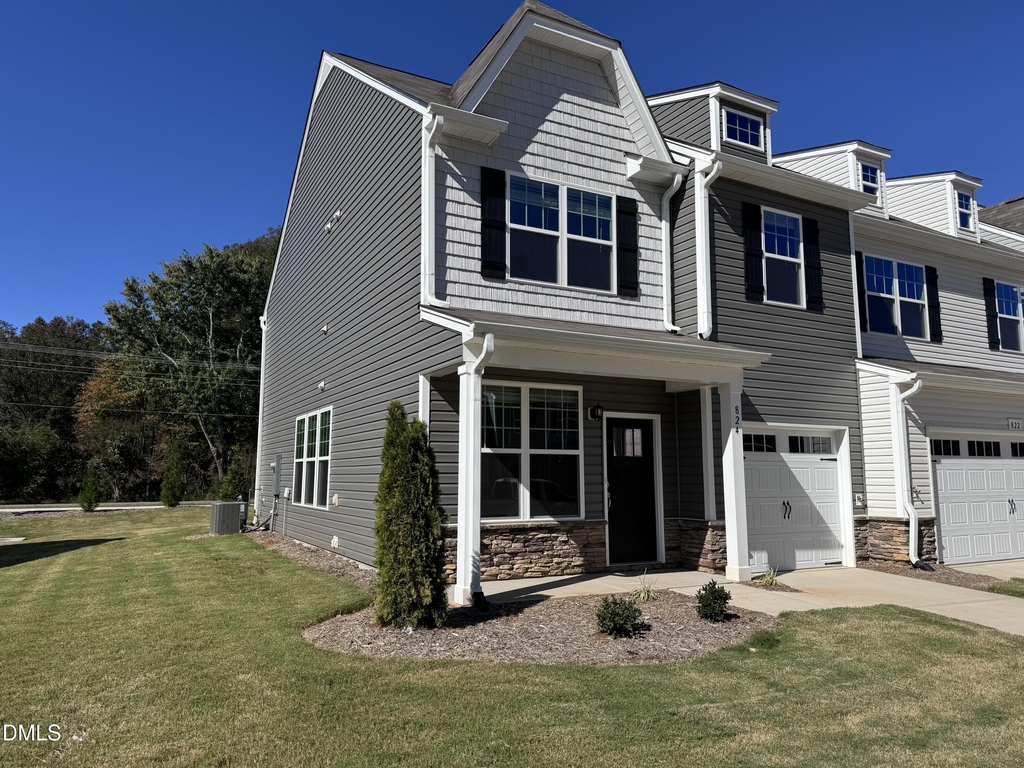 836 Pryor Street - Photo 1
