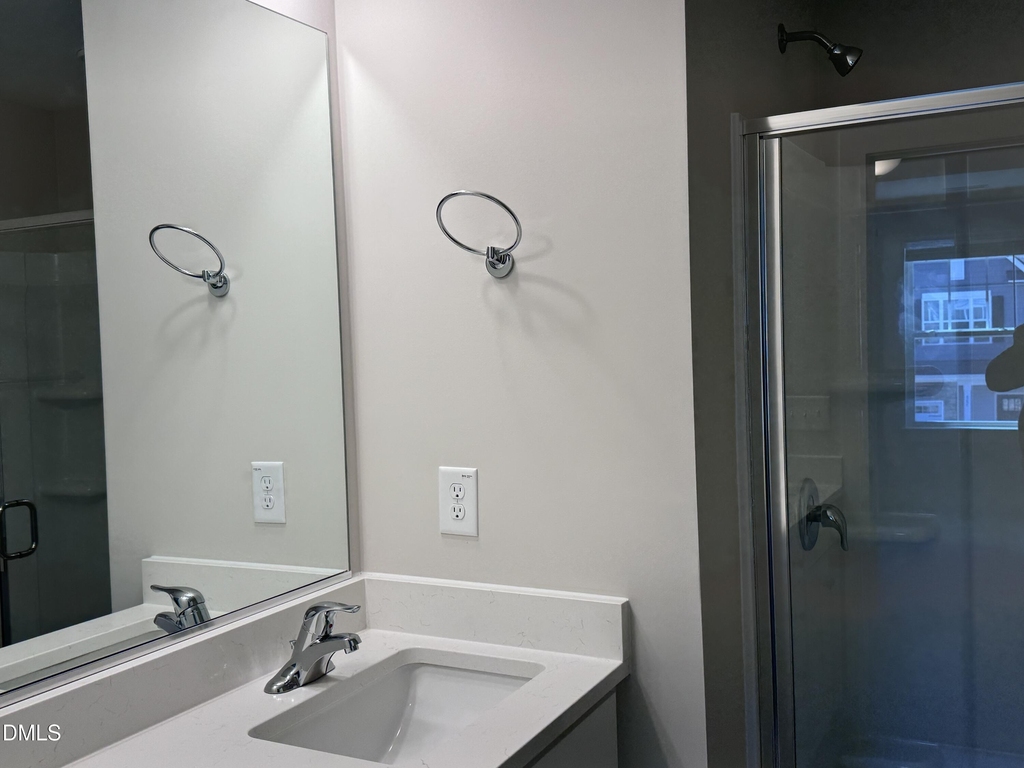 836 Pryor Street - Photo 6