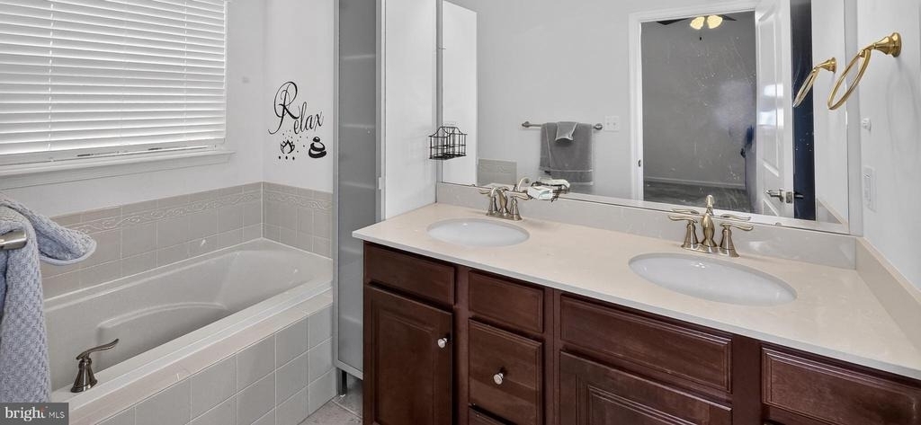 5363 S Center Drive - Photo 21