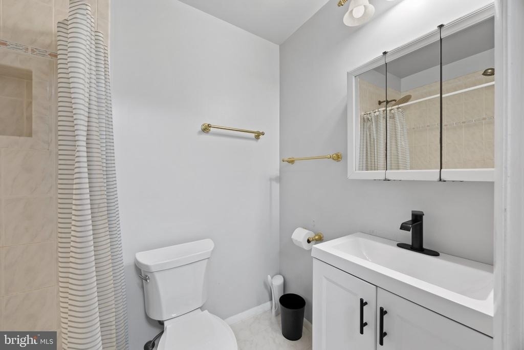 9808 47th Place - Photo 24