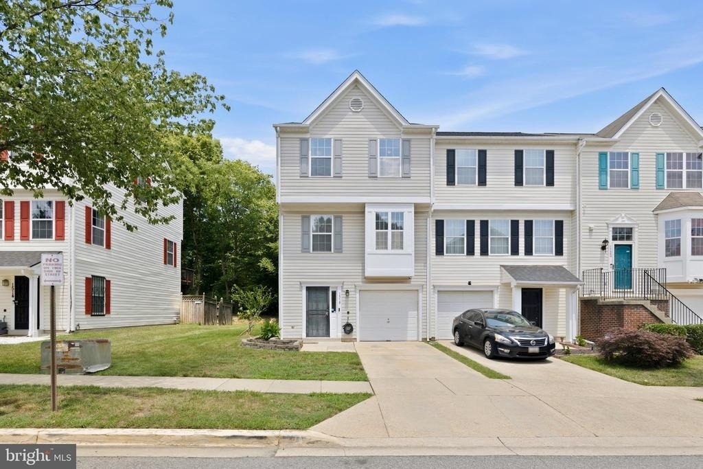 1518 Deep Gorge Court - Photo 1