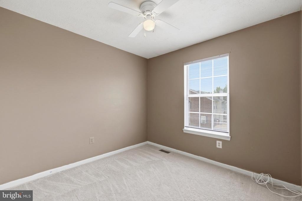 1518 Deep Gorge Court - Photo 16