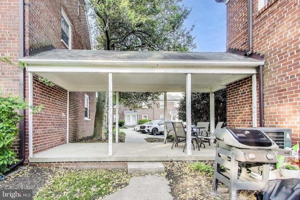 1716 E West Highway - Photo 20