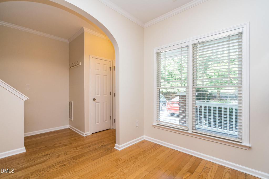 1010 Mica Lamp Court - Photo 6