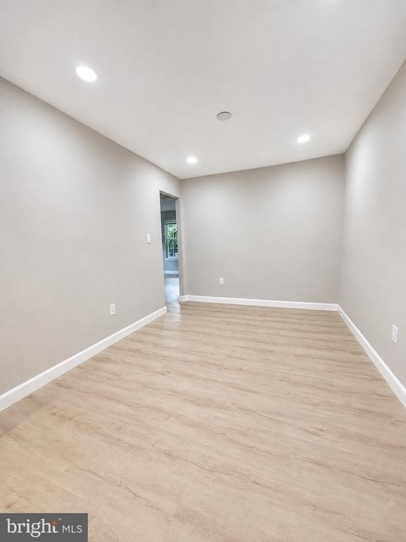 4915 Arctic Terrace - Photo 18