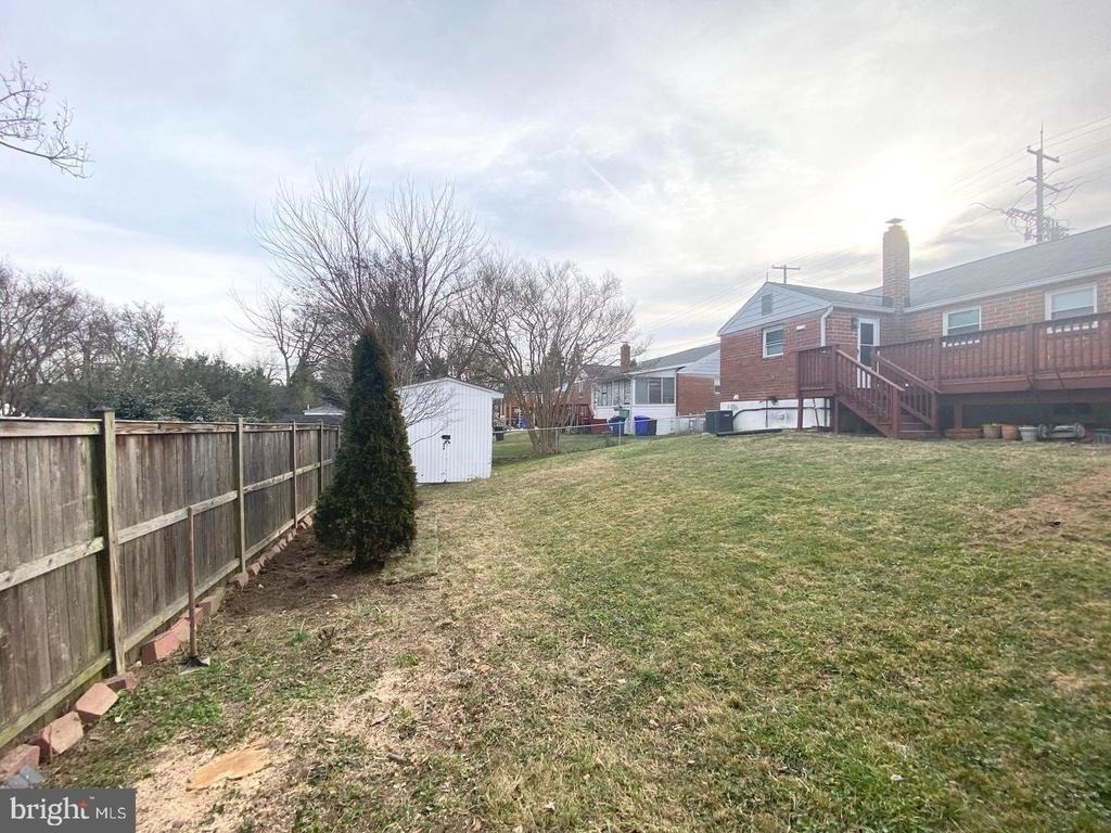 11005 Amherst Avenue - Photo 43