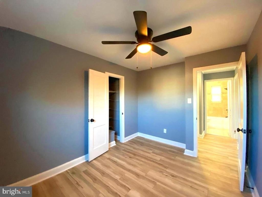 11005 Amherst Avenue - Photo 20