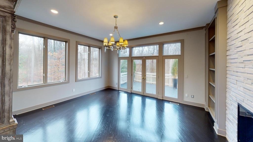 9629 Eagle Ridge Drive - Photo 10