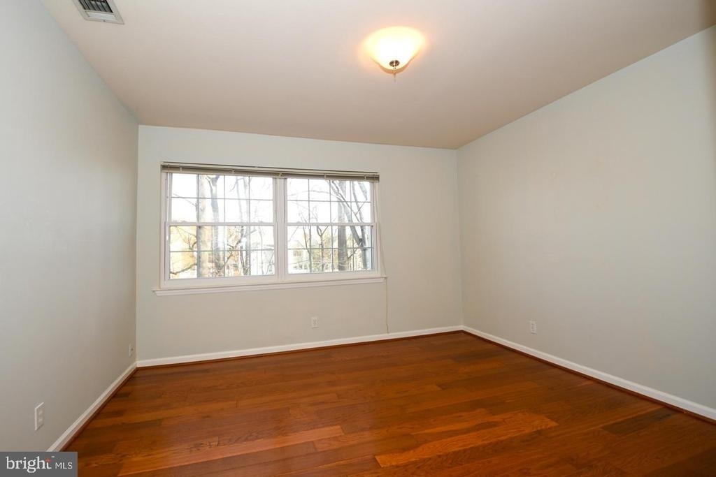 10715 Hampton Mill - Photo 24