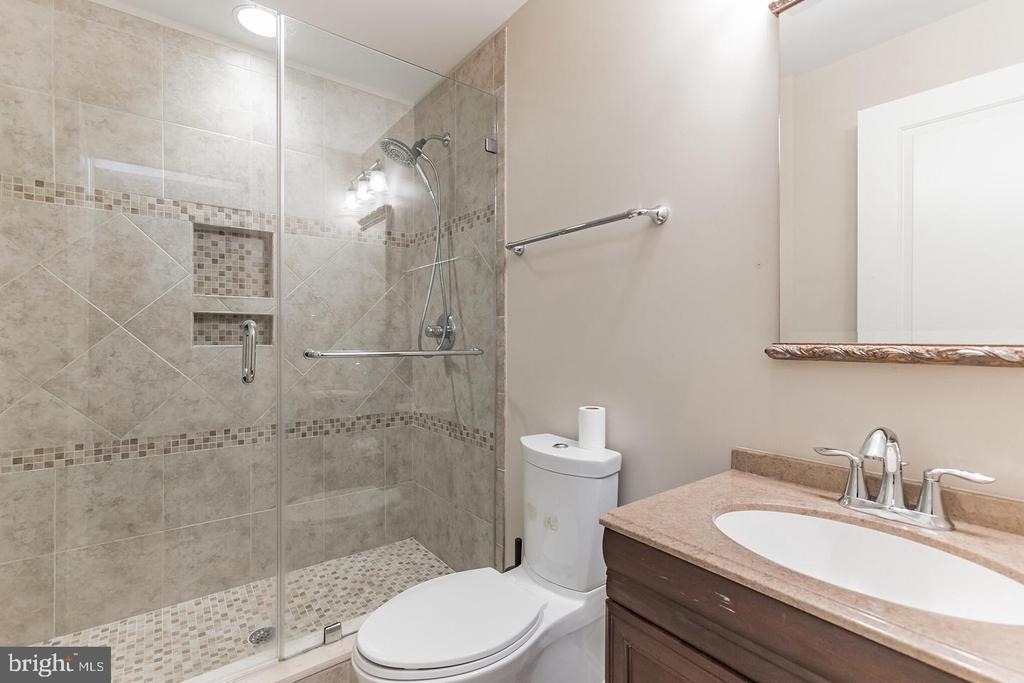 7607 Newmarket Drive - Photo 23