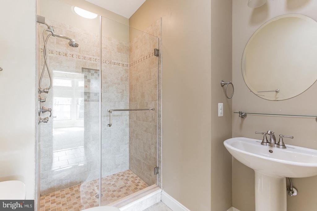 7607 Newmarket Drive - Photo 20