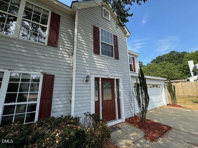 102 Alice Court - Photo 1