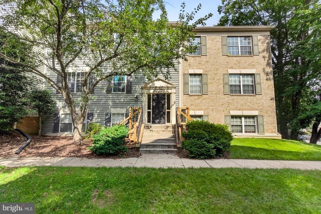 20208 Shipley Terrace - Photo 0