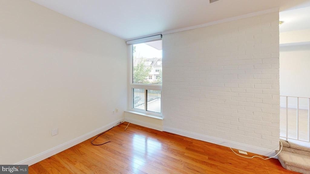 2114 Bonnywood Lane - Photo 4