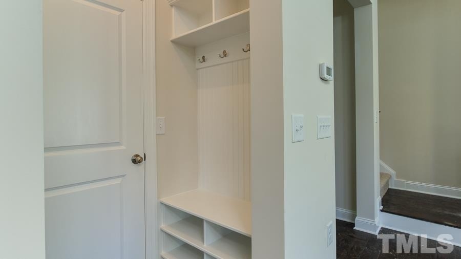 213 Begen Street - Photo 10