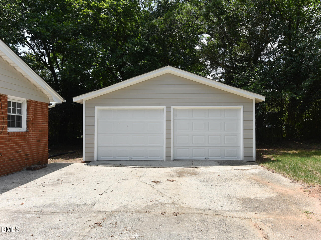 3809 Boddie Drive - Photo 3