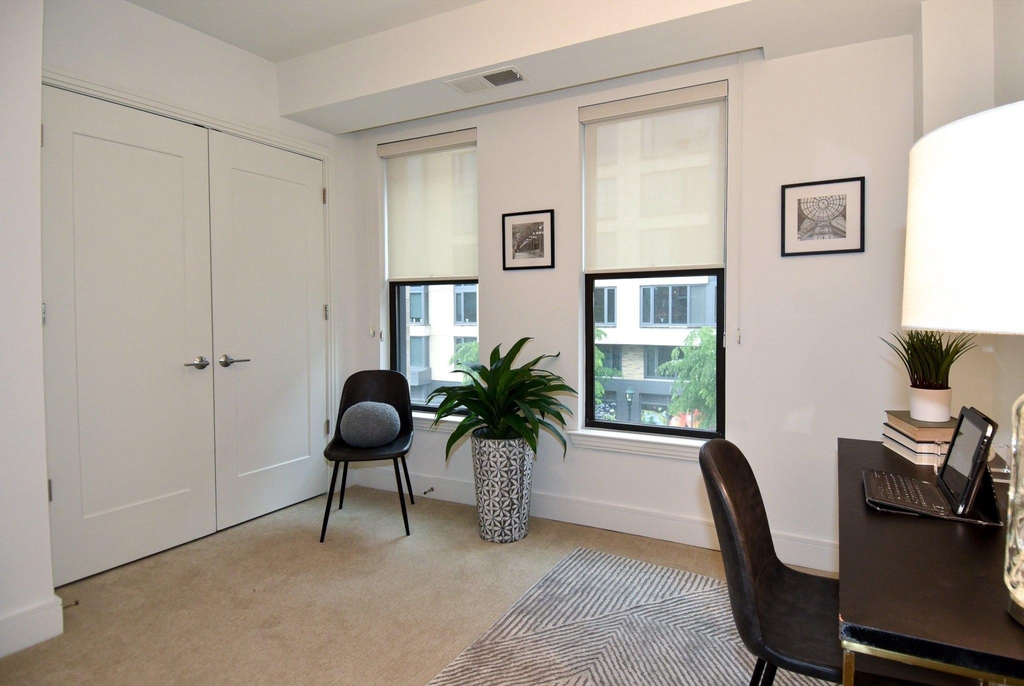 8302 Woodmont Avenue - Photo 15