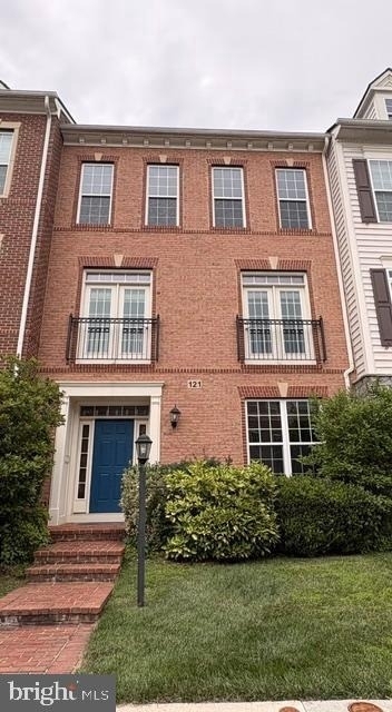 121 Autumn View Drive - Photo 0