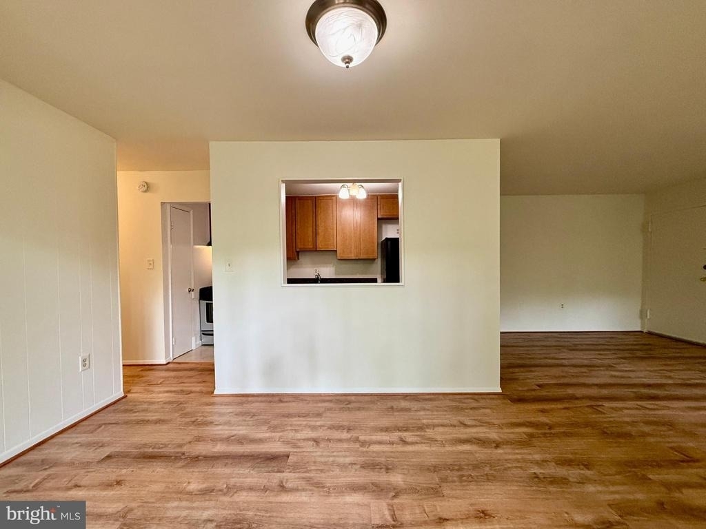 12204 Braxfield Court - Photo 9