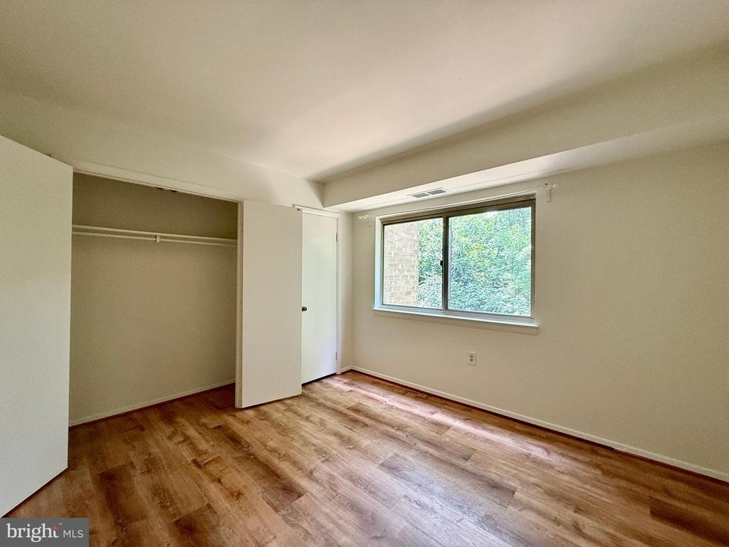 12204 Braxfield Court - Photo 16