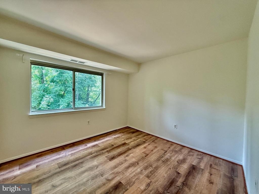 12204 Braxfield Court - Photo 15