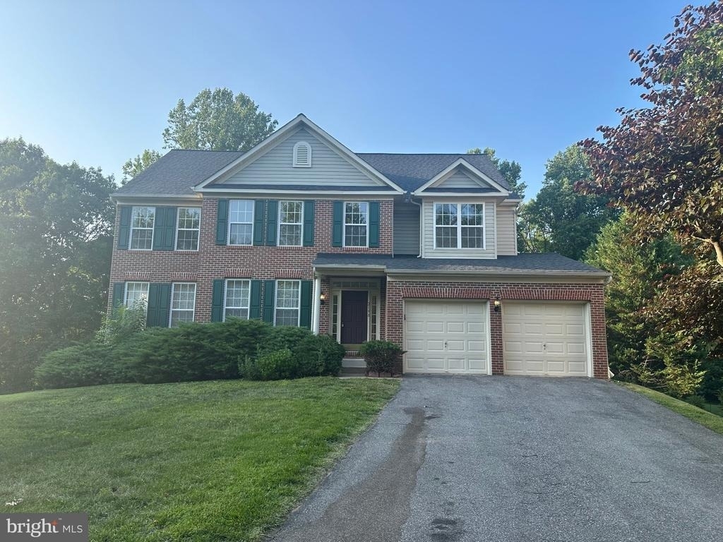2198 Oak Forest Drive - Photo 0