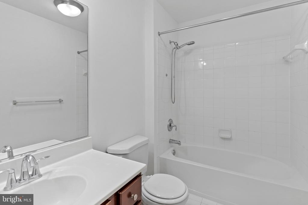 8852 Purple Iris Lane - Photo 35