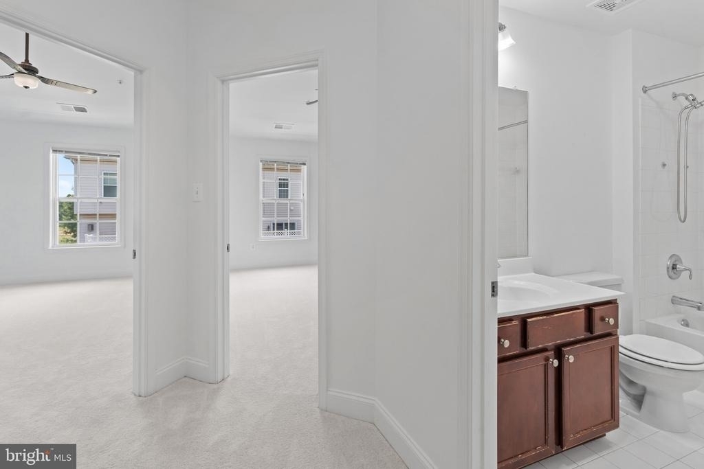 8852 Purple Iris Lane - Photo 34