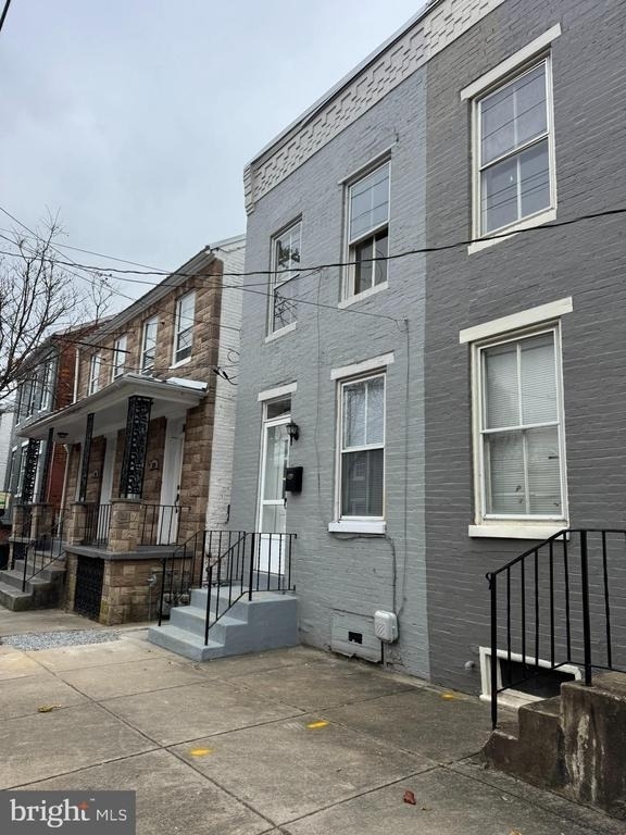122 W All Saints Street - Photo 4