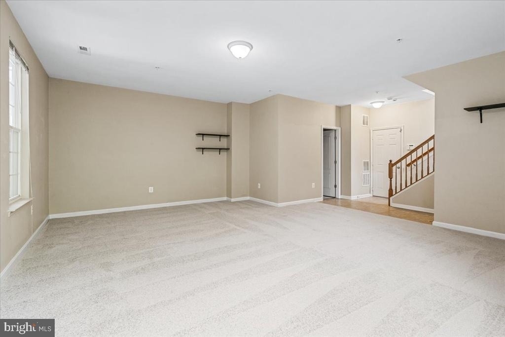 5053 Wesley Square - Photo 31