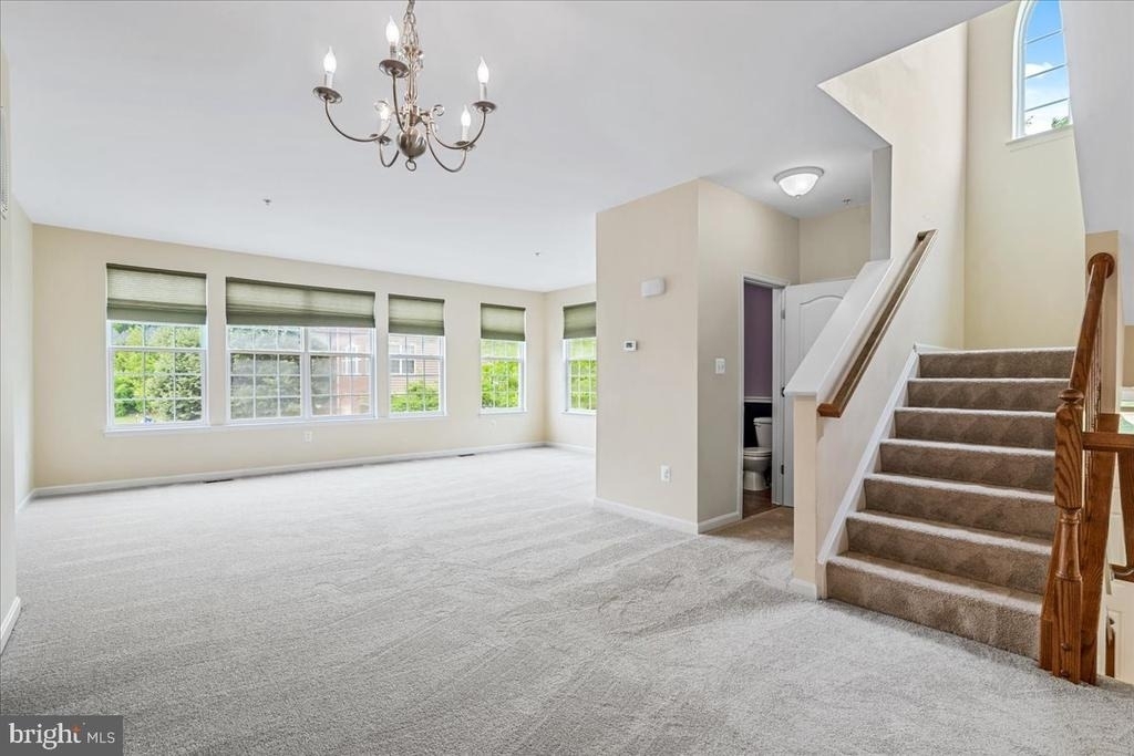 5053 Wesley Square - Photo 17
