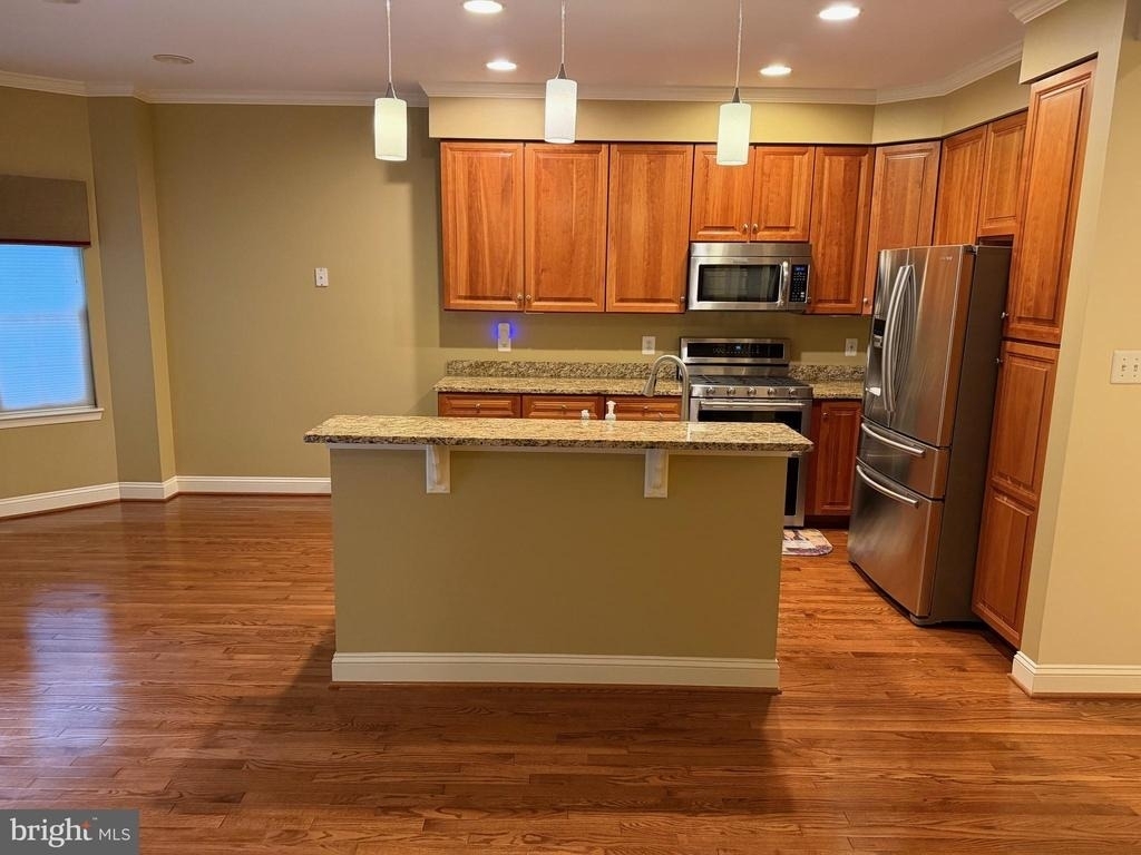 615 Strandhill Court - Photo 4