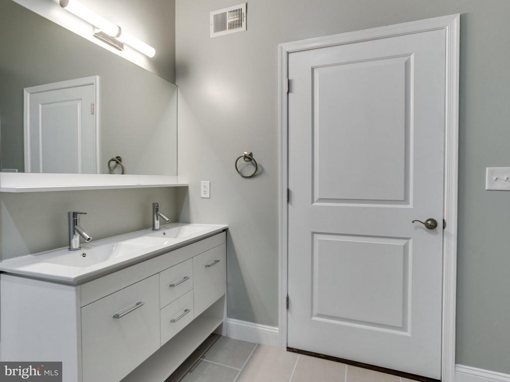 1234 Euclid Street Nw - Photo 21