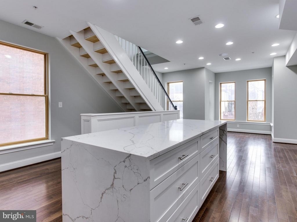 1234 Euclid Street Nw - Photo 5